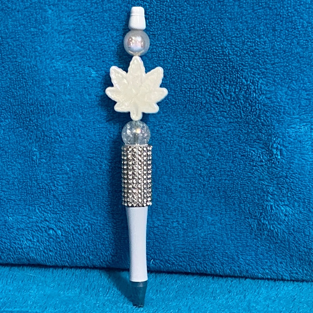 Elegant White and Silver Decorative Pen